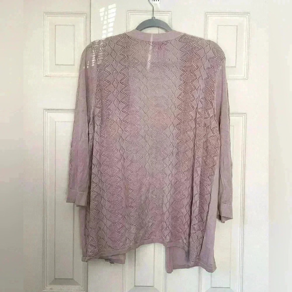 Lety & Me dusty Rose Pink crochet eyelets light weight open cardigan Size 2X - Picture 4 of 8